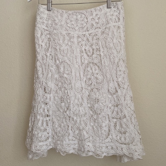 Banana Republic White Lace Skirt 0 - Picture 4 of 9
